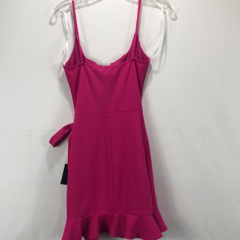 Lulus - Picture 12 of 14